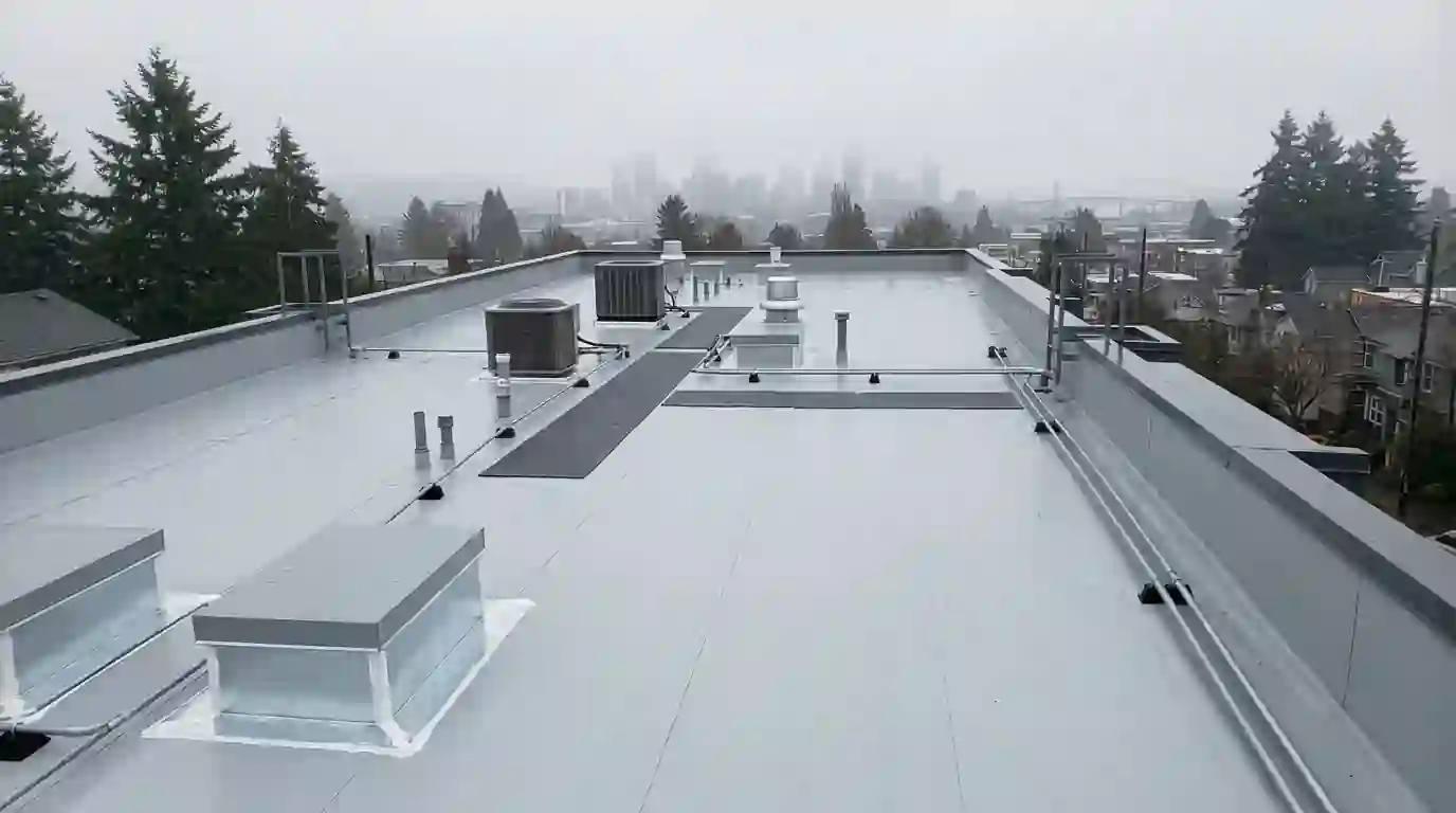 New membrane roof on a low rise apartment building